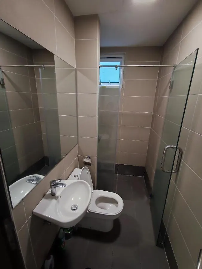 Δωμάτια σε οικογενειακή κατοικία Tiara Mutiara 2 Block A Condo Rooms Κουάλα Λουμπούρ